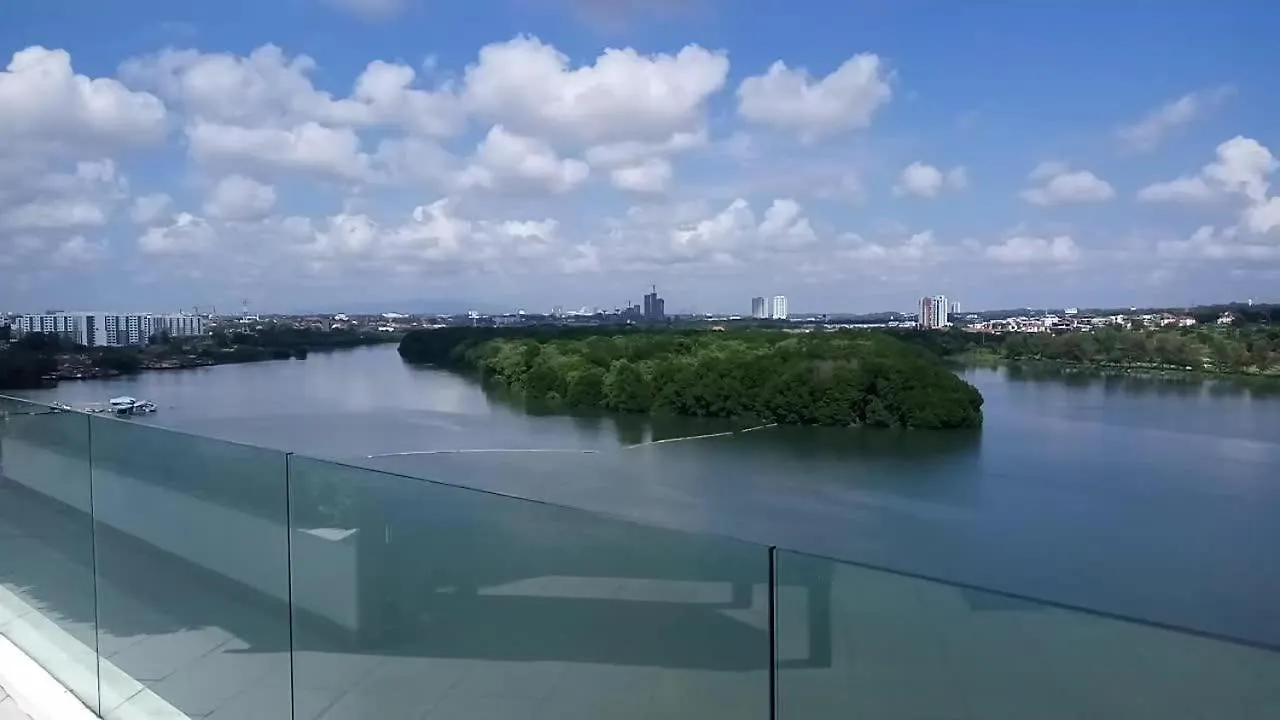 Bayu Marina Residence 3 Mins Away Mid Valley Southkey Johor Bahru